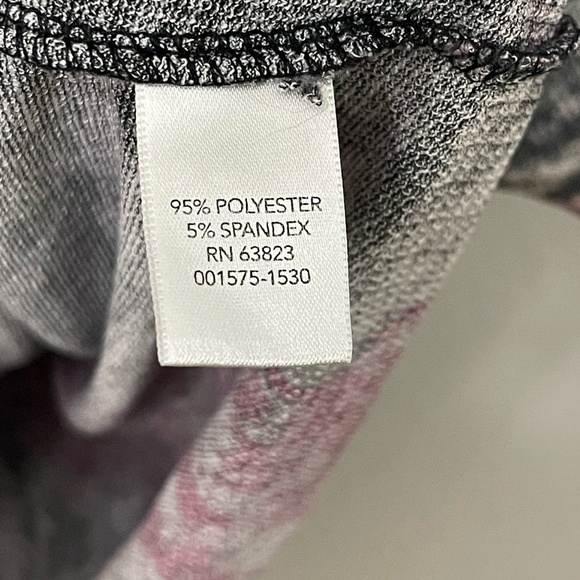 CJ Banks Stretch Knit Hi Lo Hem Blouse Artsy Size 2X - Picture 4 of 6